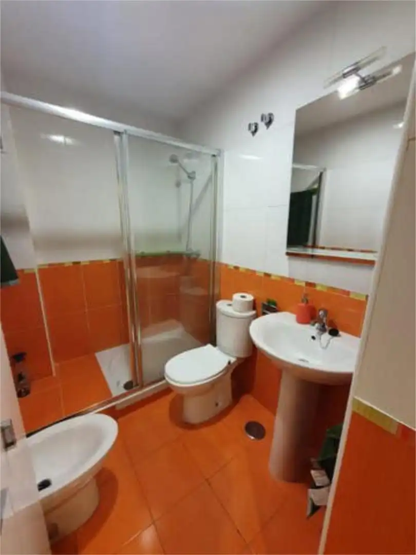 Bany de Pis de lloguer en Huelva