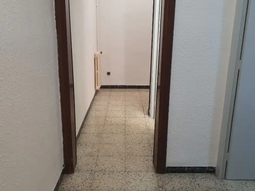 Flat for rent in Carrer del Bisbe Messeguer, 1, Instituts - Universitat Flat for rent in Lleida with Heating, Parquet flooring and Furnished