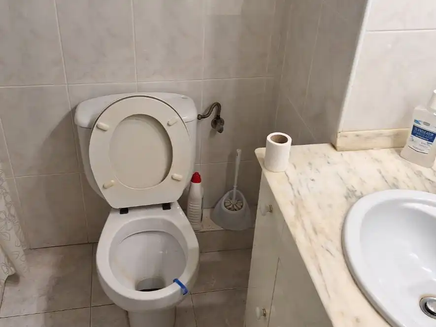 Flat for rent in Carrer del Bisbe Messeguer, 1, Instituts - Universitat Bathroom of Flat for rent in Lleida with Heating, Parquet flooring and Furnished