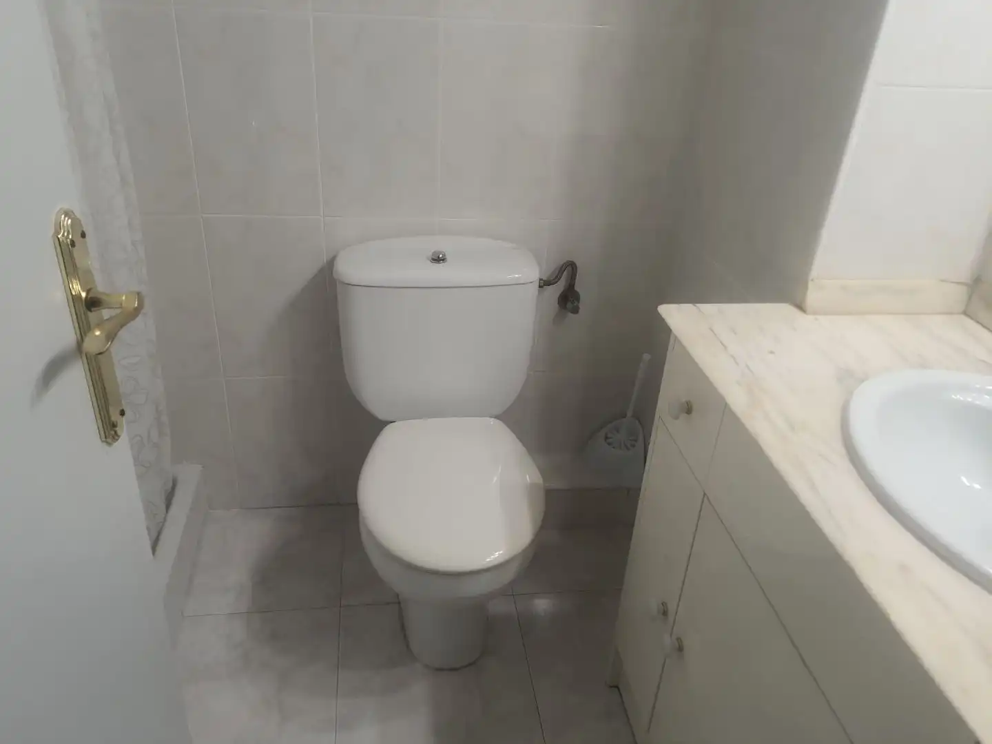 Flat for rent in Carrer del Bisbe Messeguer, 1, Instituts - Universitat Bathroom of Flat for rent in Lleida with Heating, Parquet flooring and Furnished