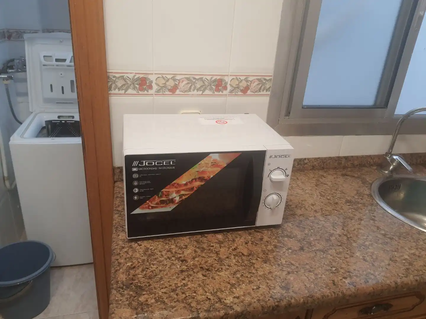 Flat for rent in Carrer del Bisbe Messeguer, 1, Instituts - Universitat Kitchen of Flat for rent in Lleida with Heating, Parquet flooring and Furnished