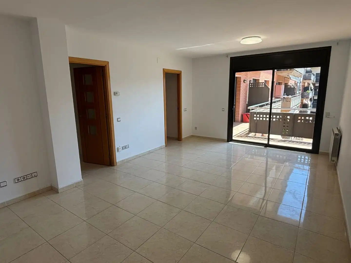 Wohnung zur Miete in Carrer Balmes, 55, Cardedeu Wohnzimmer von Wohnung zur Miete in Cardedeu mit Terrasse