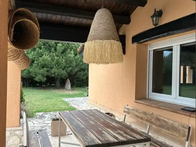 Terrassa de Casa o xalet de lloguer en Fresno de Cantespino amb Calefacció, Jardí privat i Parquet