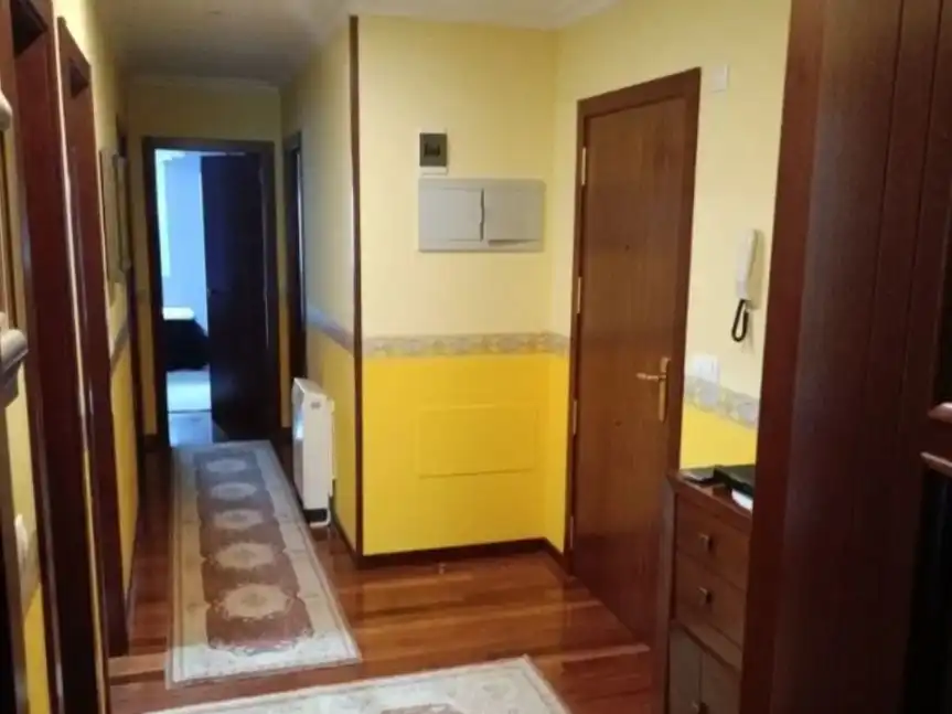 Wohnung zur Miete in Rúa Benito Galcerán, 20, Viveiro Wohnung zur Miete in Viveiro mit Heizung, Parkett und Möbliert