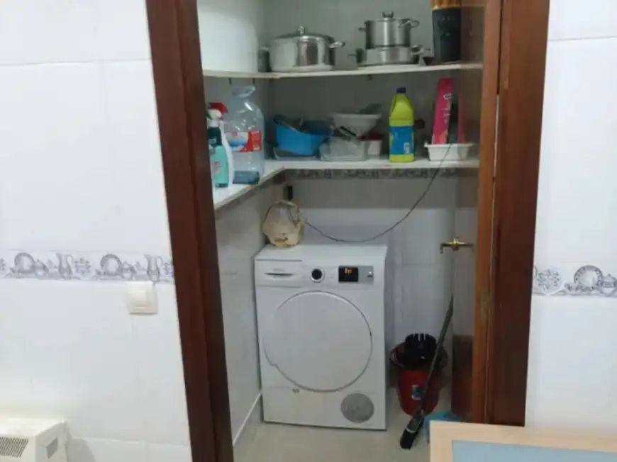 Wohnung zur Miete in Rúa Benito Galcerán, 20, Viveiro Küche von Wohnung zur Miete in Viveiro mit Heizung, Parkett und Möbliert