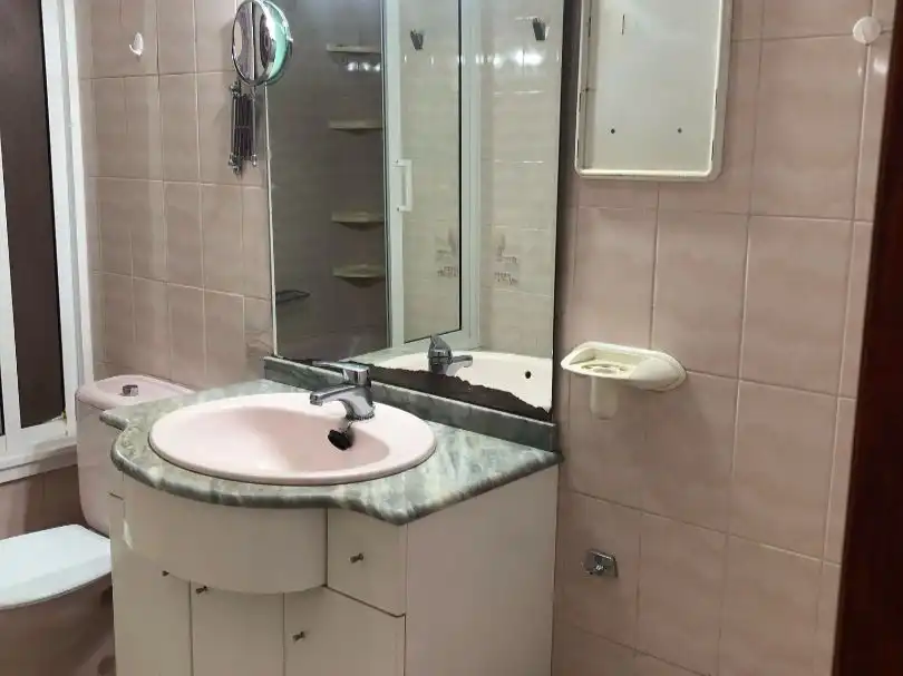 Flat for sale in Calle el Durazno, 58, Icod de los Vinos pueblo Bathroom of Flat for sale in Icod de los Vinos with Balcony