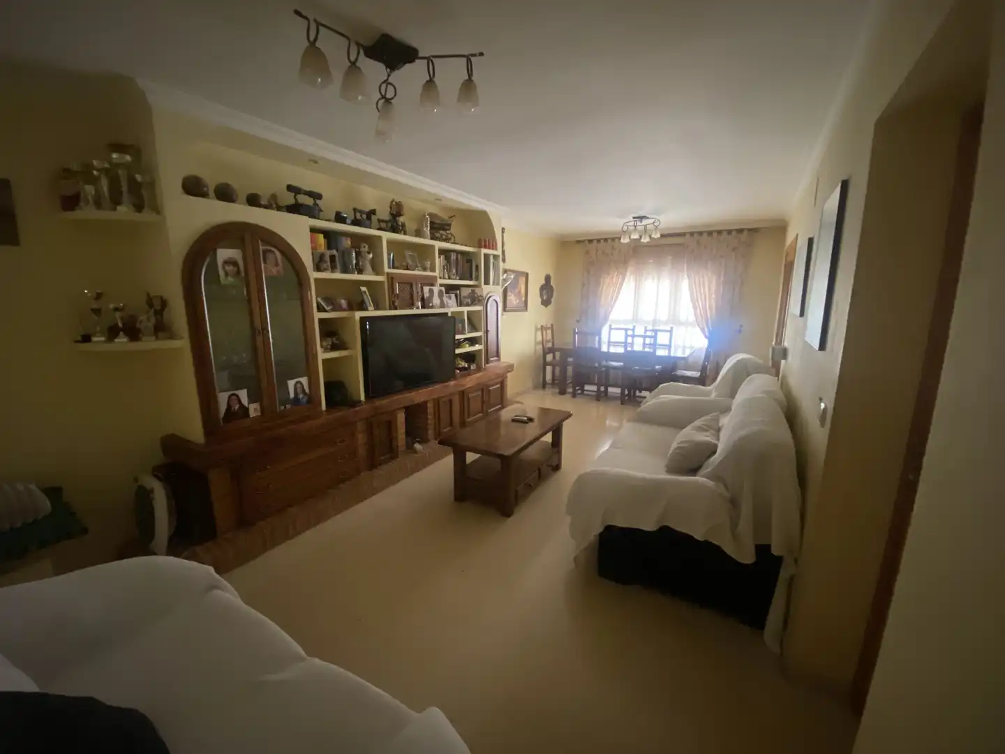 Casa adosada en venta en Calle Manuel Torrecilla, 11, San Clemente Sala de estar de Casa adosada en venta en San Clemente con Aire acondicionado, Calefacción y Terraza