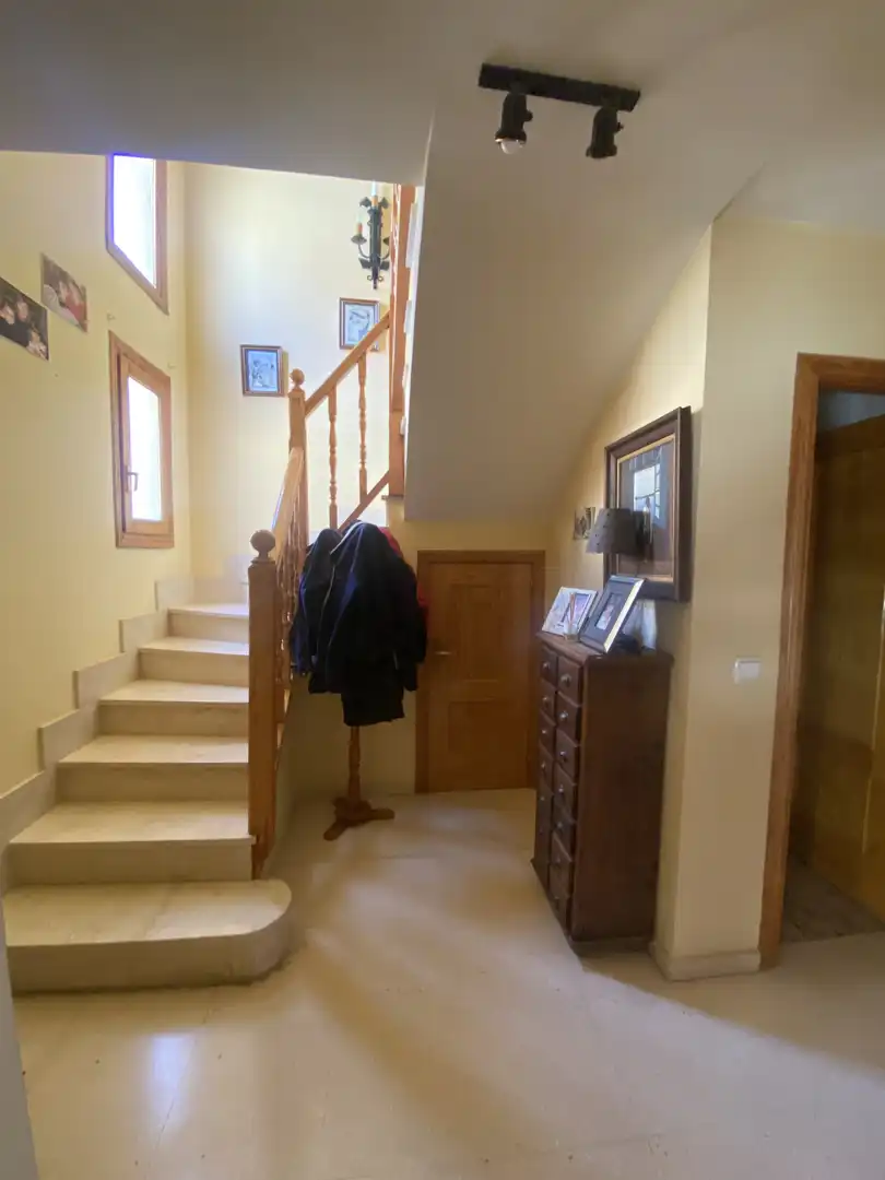 Casa adosada en venta en Calle Manuel Torrecilla, 11, San Clemente Casa adosada en venta en San Clemente con Aire acondicionado, Calefacción y Terraza