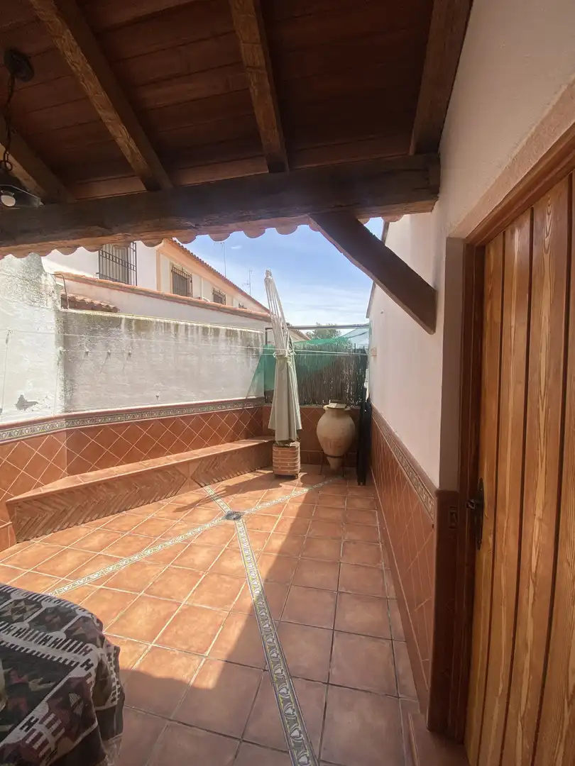 Casa adosada en venta en Calle Manuel Torrecilla, 11, San Clemente Terraza de Casa adosada en venta en San Clemente con Aire acondicionado, Calefacción y Terraza