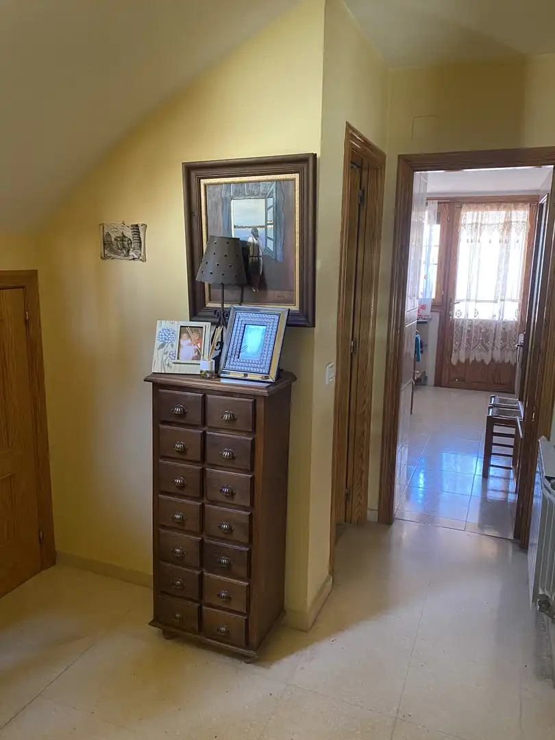 Casa adosada en venta en Calle Manuel Torrecilla, 11, San Clemente Casa adosada en venta en San Clemente con Aire acondicionado, Calefacción y Terraza