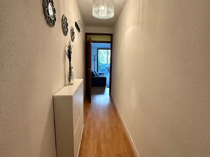 Wohnung zur Miete in Los Rosales Wohnung zur Miete in Madrid mit Klimaanlage, Terrasse und Möbliert