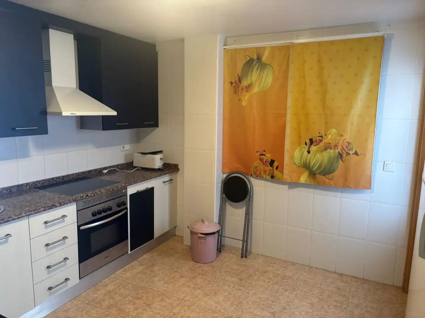 Flat for rent in Calle Aire, 10, Casco Antiguo Kitchen of Flat for rent in Águilas with Furnished, Community parking and Balcony