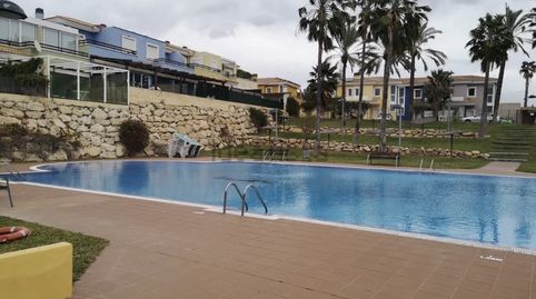 Foto 2 de Casa adosada en venda a Carrer del Ressol, 4, Bonalba - Cotoveta, Mutxamel