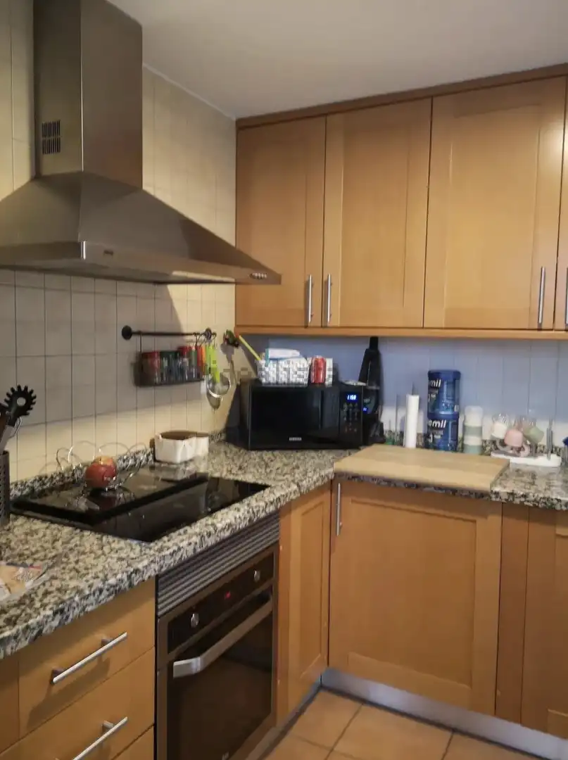 Casa adosada en venda a Carrer del Ressol, 4, Bonalba - Cotoveta Cuina de Casa adosada en venda en Mutxamel amb Aire condicionat, Terrassa i Piscina