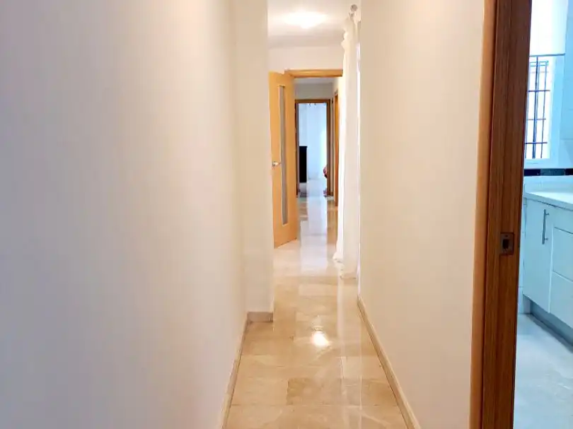 Piso de alquiler en Calle Castilla, 96, Triana Casco Antiguo Piso de alquiler en Sevilla con Aire acondicionado, Calefacción y Trastero