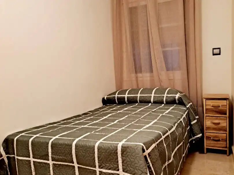 Piso de alquiler en Calle Castilla, 96, Triana Casco Antiguo Habitación de Piso de alquiler en Sevilla con Aire acondicionado, Calefacción y Trastero