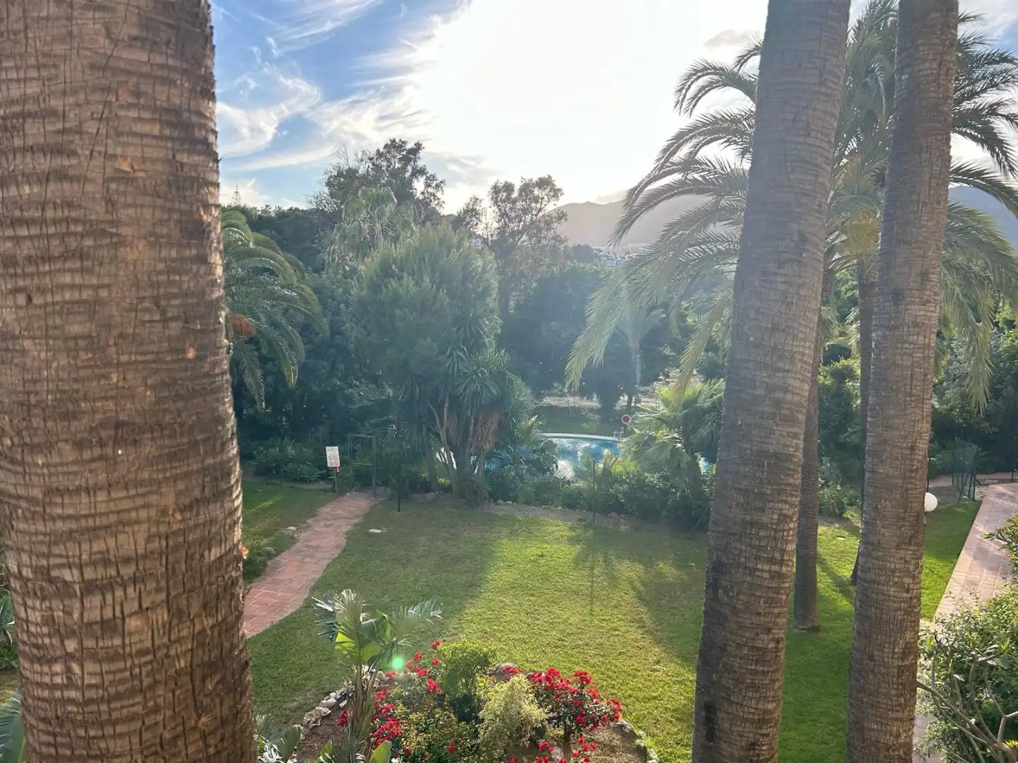 Apartament de lloguer a Calle Ronda del Golf Oeste, 17, Zona Centro Comercial Torrequebrada Jardí de Apartament de lloguer en Benalmádena amb Aire condicionat, Calefacció i Parquet