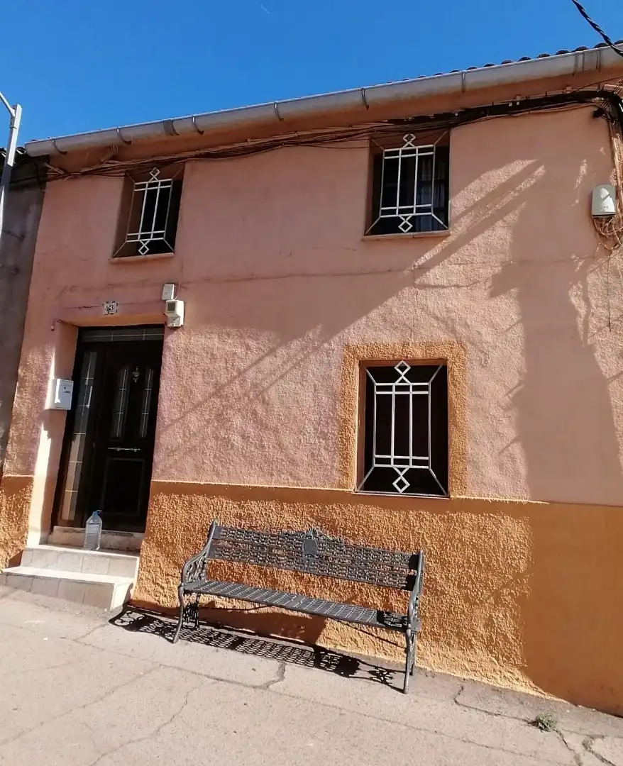 Exterior view of Houses for sale in Navalpino  with Private garden and Furnished