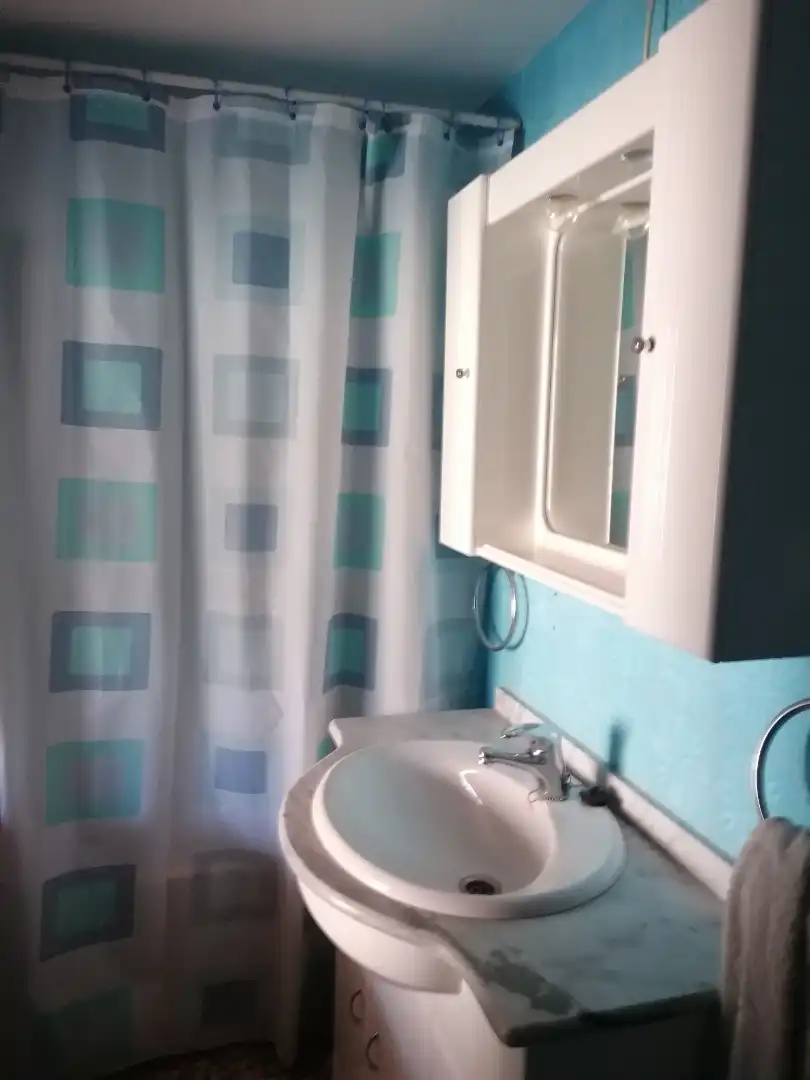 Bathroom of Houses for sale in Navalpino  with Private garden and Furnished