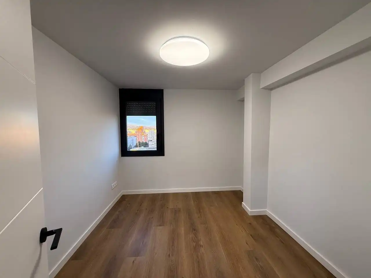 Piso en venta en Carrer D'alfons el Magnànim, 77, El Besós i el Maresme Habitación de Piso en venta en Barcelona Capital con Aire acondicionado y Balcón
