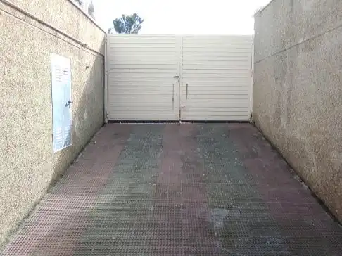 Casa adosada en venta en Calle la Mesta, 32, La Lastrilla Parking de Casa adosada en venta en La Lastrilla