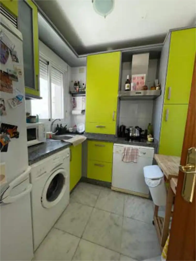 Küche von Wohnung zur Miete in Sevilla mit Heizung, Terrasse und Möbliert