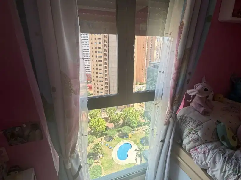 Wohnung zum Verkauf in Avenida del Municipi, 14, Juzgados - Plaza de Toros Schlafzimmer von Wohnung zum Verkauf in Benidorm mit Klimaanlage, Heizung und Parkett