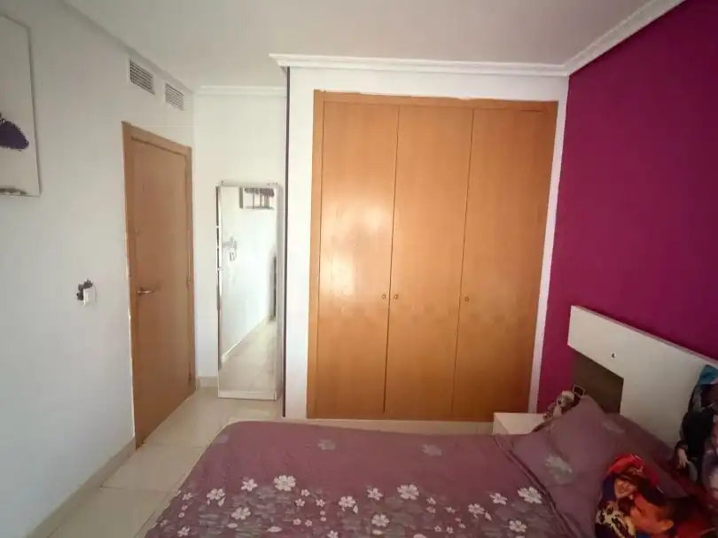 Wohnung zum Verkauf in Avenida del Municipi, 14, Juzgados - Plaza de Toros Schlafzimmer von Wohnung zum Verkauf in Benidorm mit Klimaanlage, Heizung und Parkett