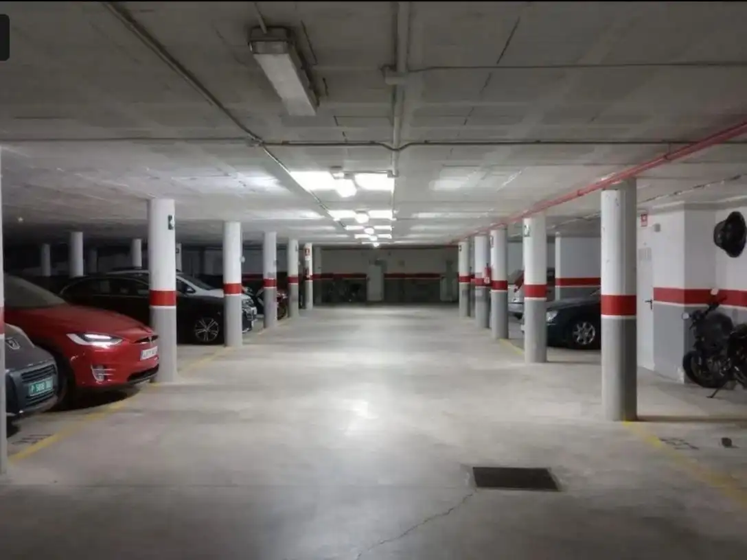 Wohnung zum Verkauf in Avenida del Municipi, 14, Juzgados - Plaza de Toros Parkplatz von Wohnung zum Verkauf in Benidorm mit Klimaanlage, Heizung und Parkett