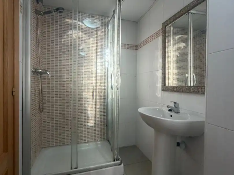 Piso de alquiler en Avenida de Logroño, 77, Casetas - Villarrapa Baño de Piso de alquiler en Zaragoza con Aire acondicionado, Calefacción y Trastero
