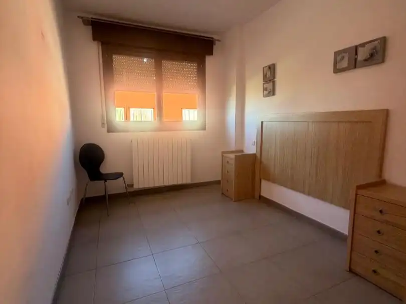 Piso de alquiler en Avenida de Logroño, 77, Casetas - Villarrapa Habitación de Piso de alquiler en Zaragoza con Aire acondicionado, Calefacción y Trastero