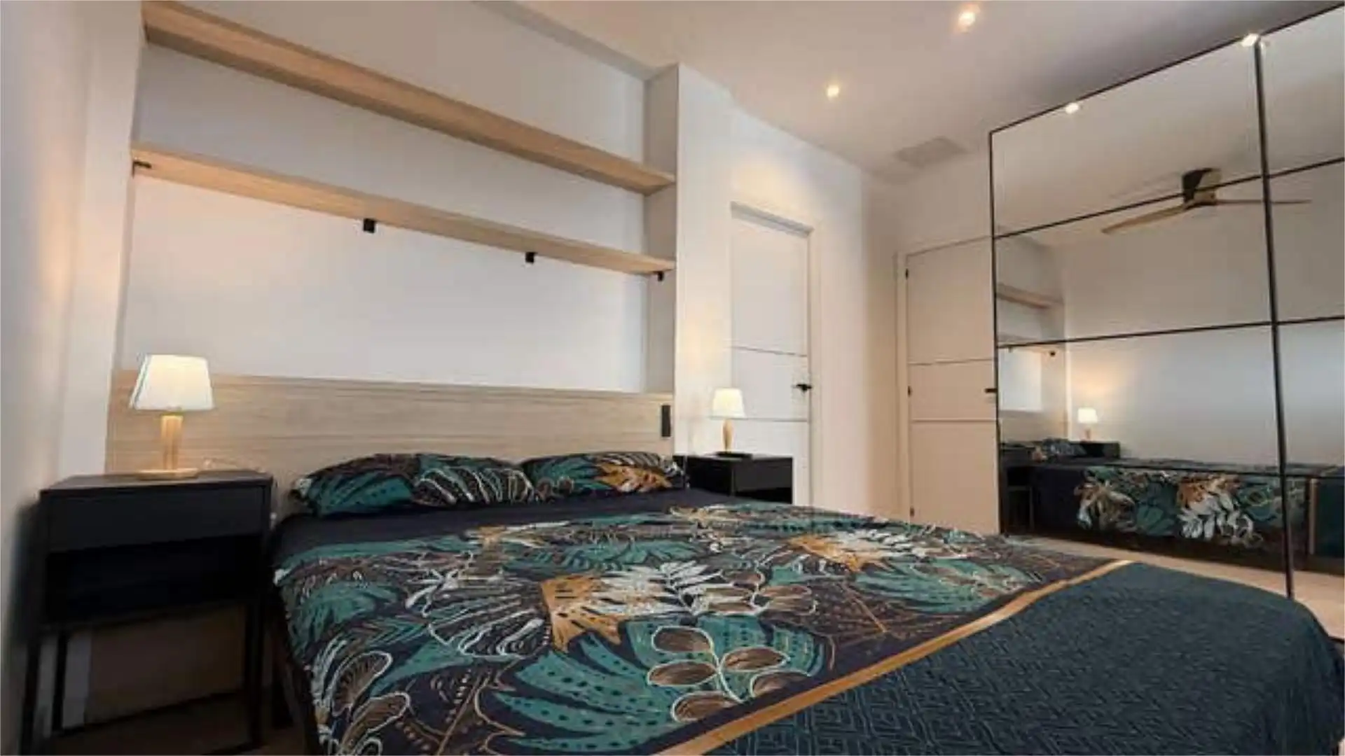 Wohnung zur Miete in Pueblo Nuevo Schlafzimmer von Wohnung zur Miete in Madrid mit Heizung, Abstellraum und Möbliert
