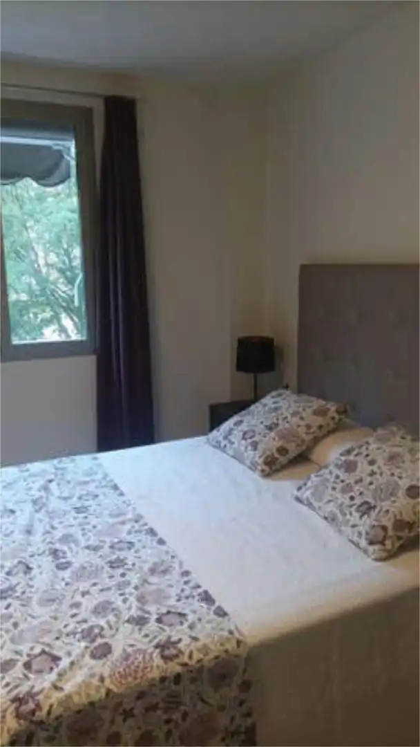 Apartments for rent in Barrio del Nervión Bedroom of Apartments for rent in Sevilla with Heating, Terrace and Furnished