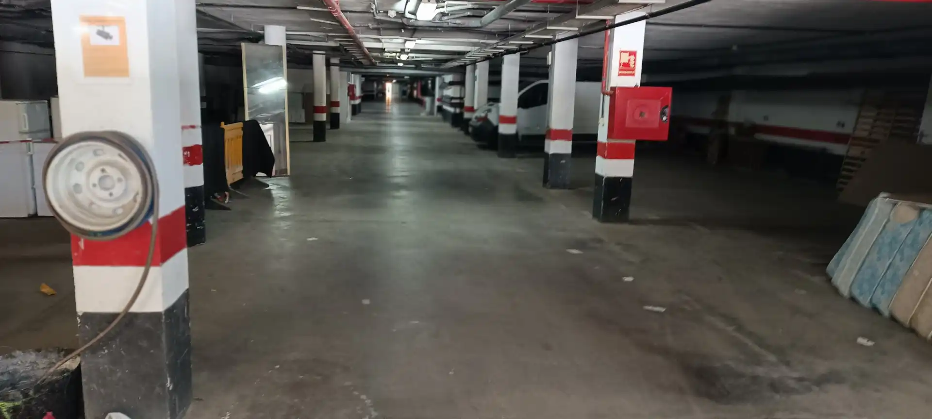 Parkplatz von Garage zum Verkauf in Arona
