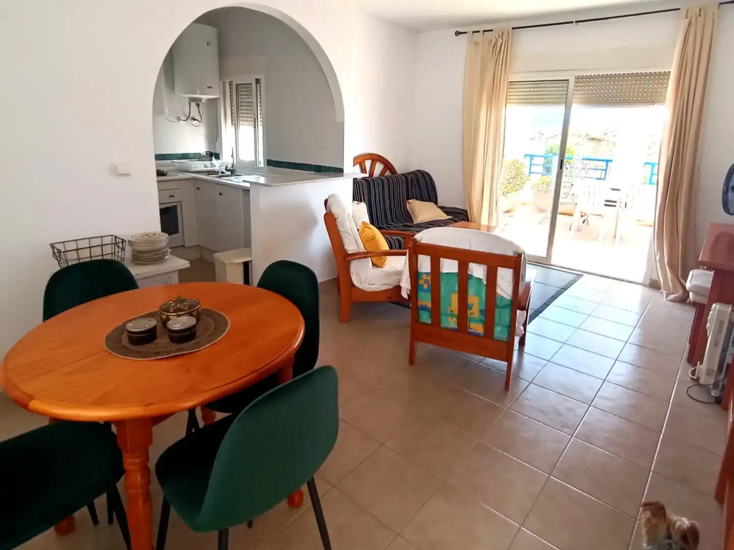 Attic for rent in Calle Alba, 8, Mojácar Playa - Las Ventanicas - La Paratá Dining room of Attic for rent in Mojácar with Air Conditioner, Terrace and Swimming Pool