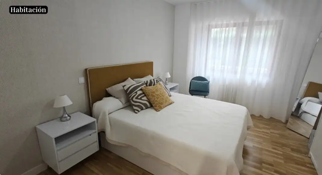 Bedroom of Flat for sale in Pozuelo de Alarcón
