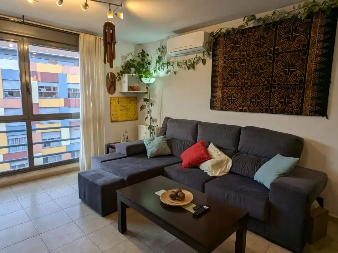 Habitación en Avenida Bulevar del Alto Tajo, 62, Los Valles - Sanz Vázquez - El Fuerte Sala de estar de Piso para compartir en Guadalajara con Calefacción, Amueblado y Balcón