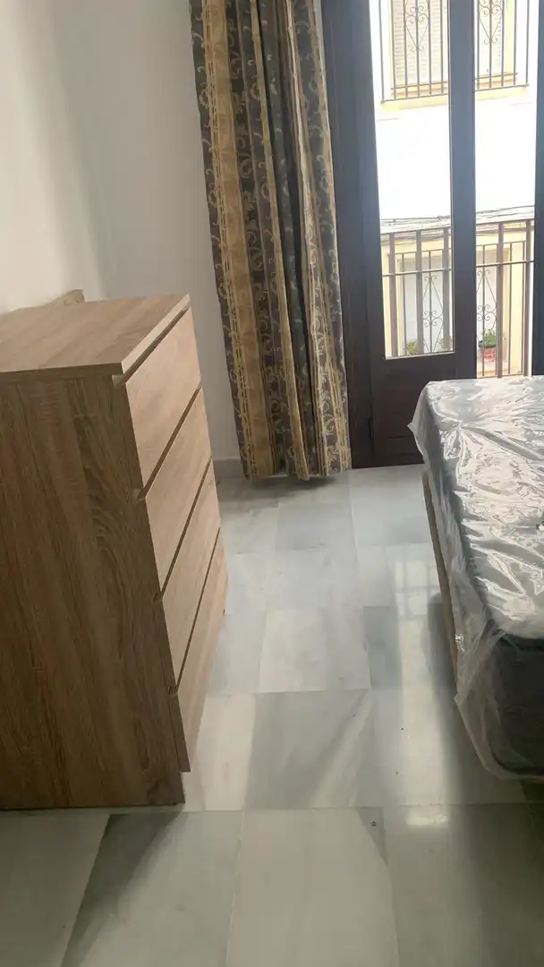 Apartments for rent in Plaza de Colón, 425, Ollerías - San Cayetano Bedroom of Apartments for rent in Córdoba with Air Conditioner, Heating and Terrace