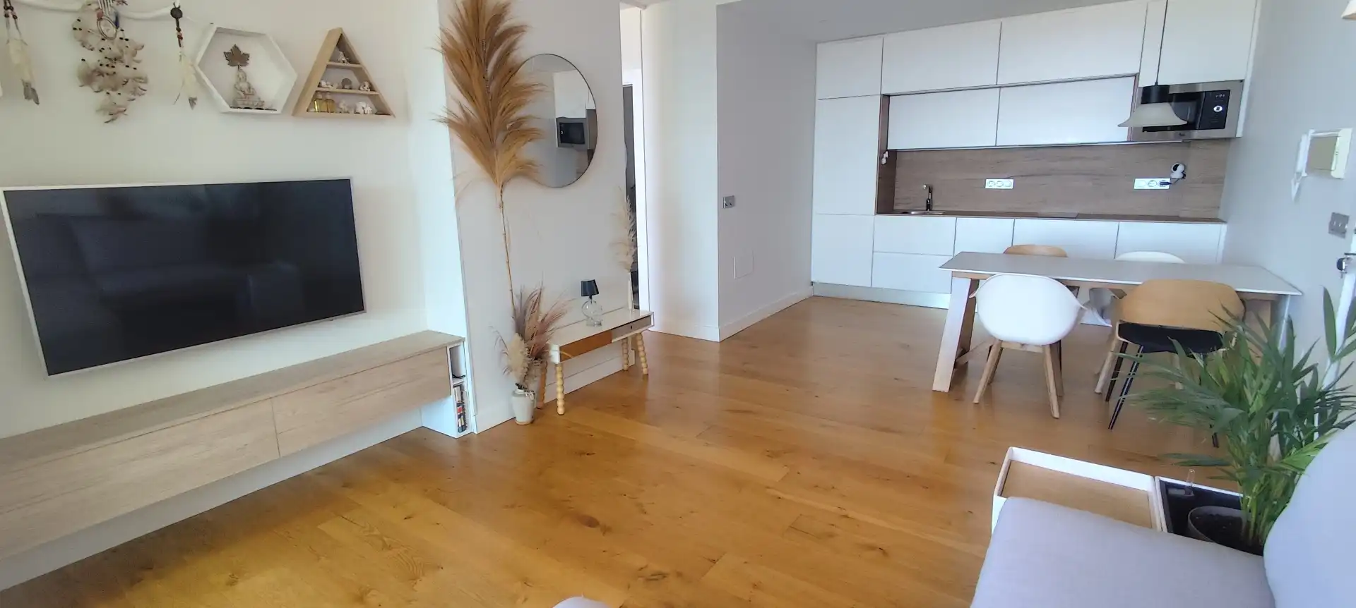 Ático en venta en N-340a, 386, El Puerto Sala de estar de Ático en venta en Roquetas de Mar con Aire acondicionado y Terraza