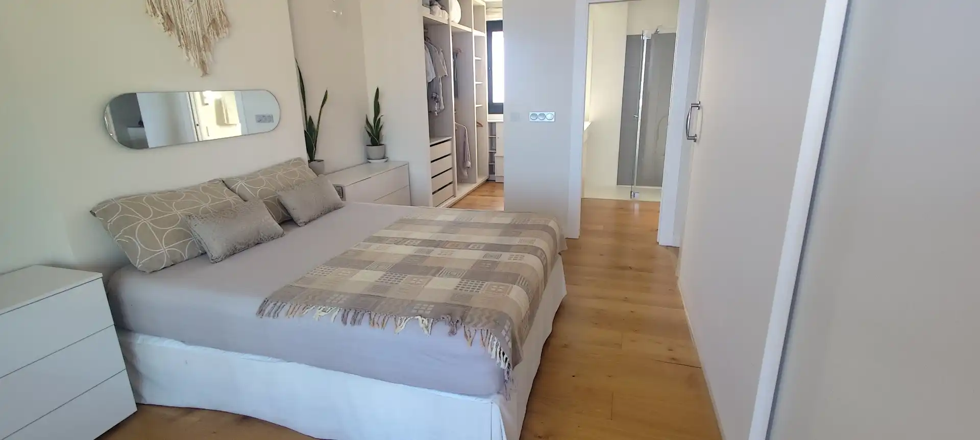 Ático en venta en N-340a, 386, El Puerto Habitación de Ático en venta en Roquetas de Mar con Aire acondicionado y Terraza