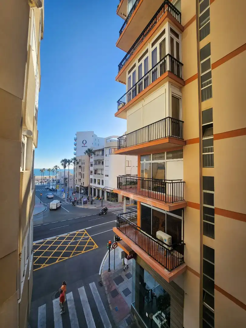 Wohnung zur Miete in Avenida Cayetano del Toro, 21, Paseo Marítimo - San José - La Laguna Außenansicht von Wohnung zur Miete in Cádiz mit Klimaanlage, Heizung und Möbliert