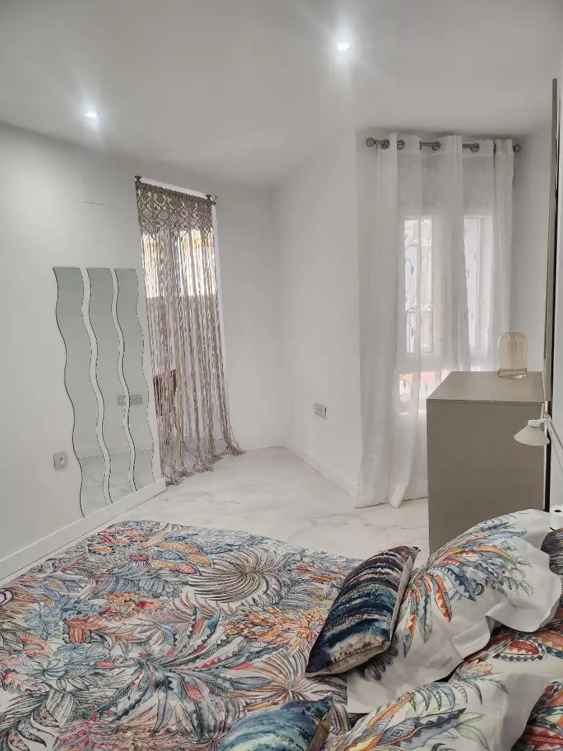 Wohnung zur Miete in Avenida Cayetano del Toro, 21, Paseo Marítimo - San José - La Laguna Schlafzimmer von Wohnung zur Miete in Cádiz mit Klimaanlage, Heizung und Möbliert