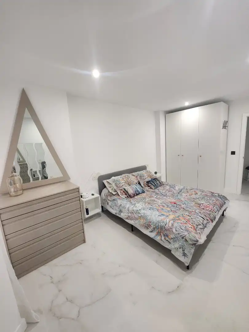 Wohnung zur Miete in Avenida Cayetano del Toro, 21, Paseo Marítimo - San José - La Laguna Schlafzimmer von Wohnung zur Miete in Cádiz mit Klimaanlage, Heizung und Möbliert