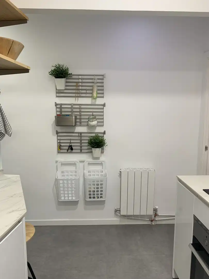 Habitación en Calle de Juan Duque, 9, Imperial Piso para compartir en Madrid con Calefacción, Parquet y Trastero