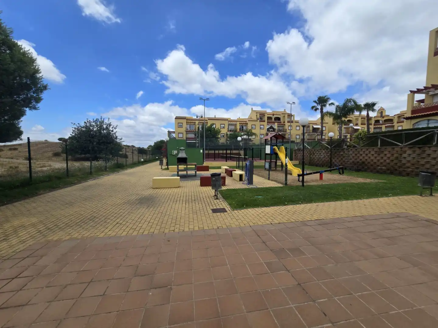 Flat for rent in Avenida Juan Pablo II, 24, Costa Esuri Parking of Flat for rent in Ayamonte with Private garden, Terrace and Swimming Pool