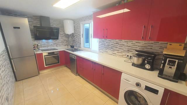 Piso en Venta en Avenida Viera y Clavijo, 1 en Casco Urbano