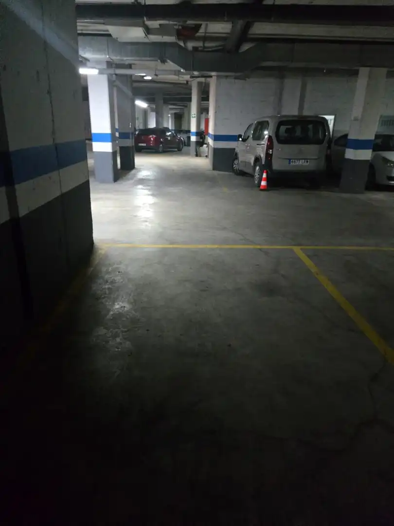 Parking de Garaje de alquiler en Sevilla