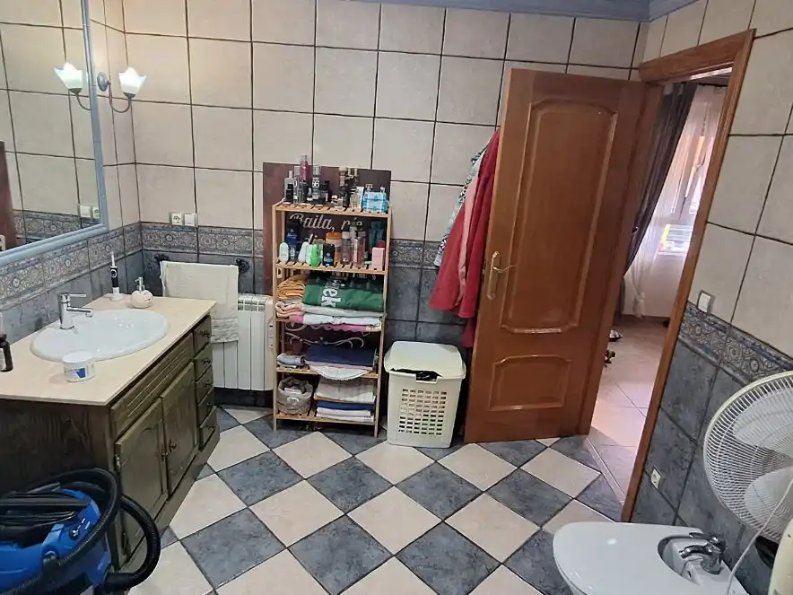 Piso en venta en Calle Argentina, 8, Sax Baño de Piso en venta en Sax con Aire acondicionado, Calefacción y Balcón