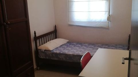 Piso de alquiler en Calle Peñalara, 20, El Plantinar – Avda. La Paz - El Juncal, Sevilla Capital - imagen 3 Foto 3 de Piso de alquiler en Calle Peñalara, 20, El Plantinar – Avda. La Paz - El Juncal, Sevilla Capital