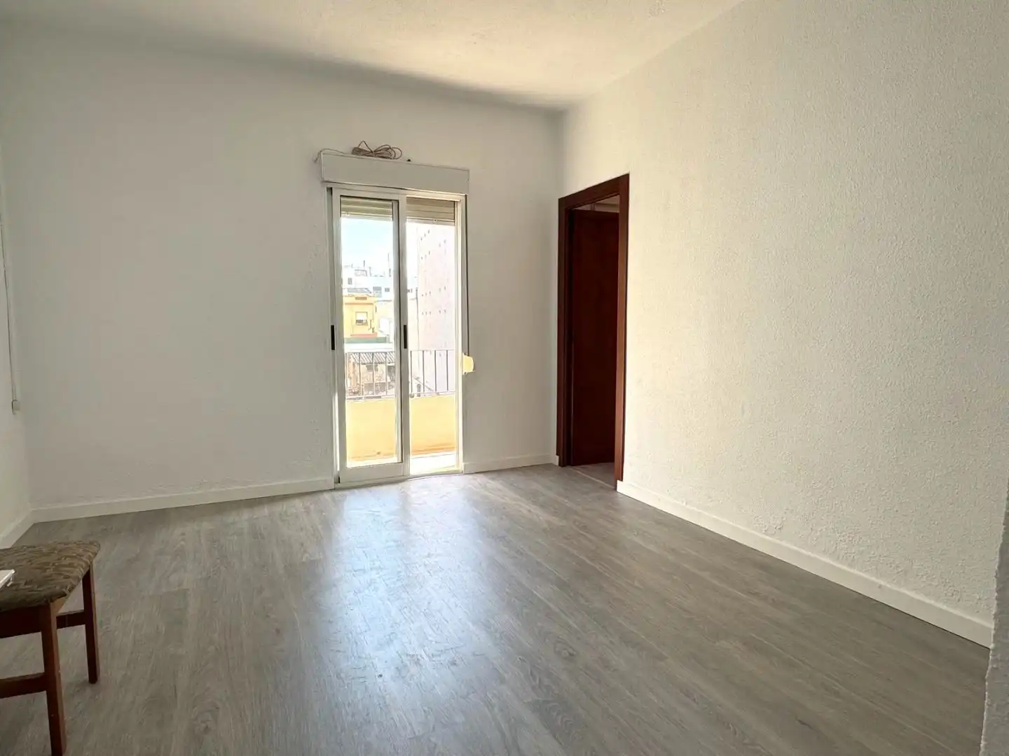 Flat for rent in Carrer de Sorita, 16, Estación - Universidad